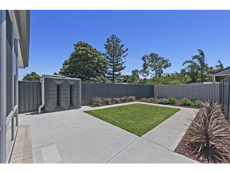 11 Inverness Avenue, Marion SA 5043