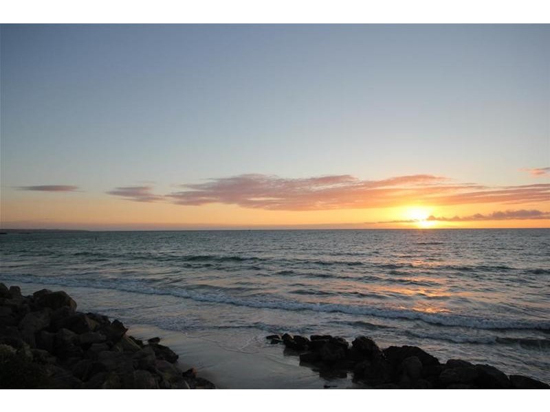 5/55 North Esplanade, Glenelg North SA 5045