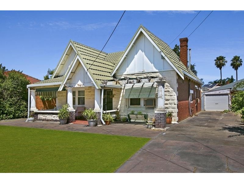 40 St Georges Avenue, Glandore SA 5037