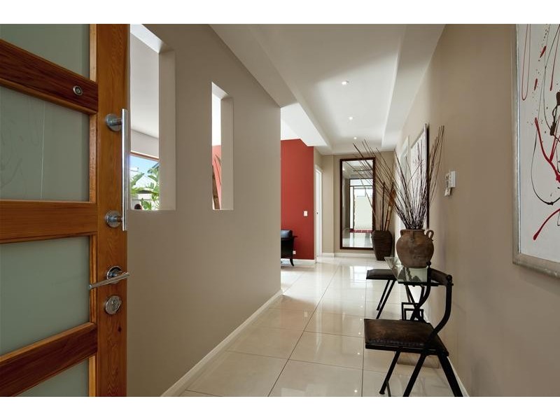 11A Pier Street, Glenelg SA 5045