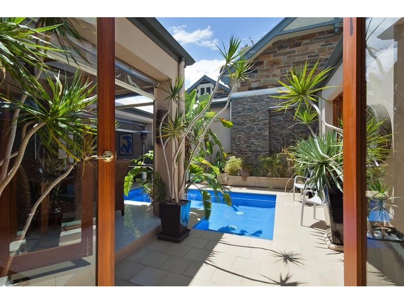 11A Pier Street, Glenelg SA 5045