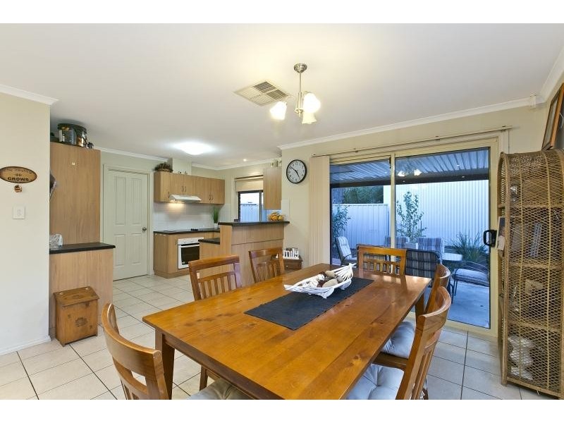 8a Mackay Avenue, North Plympton SA 5037