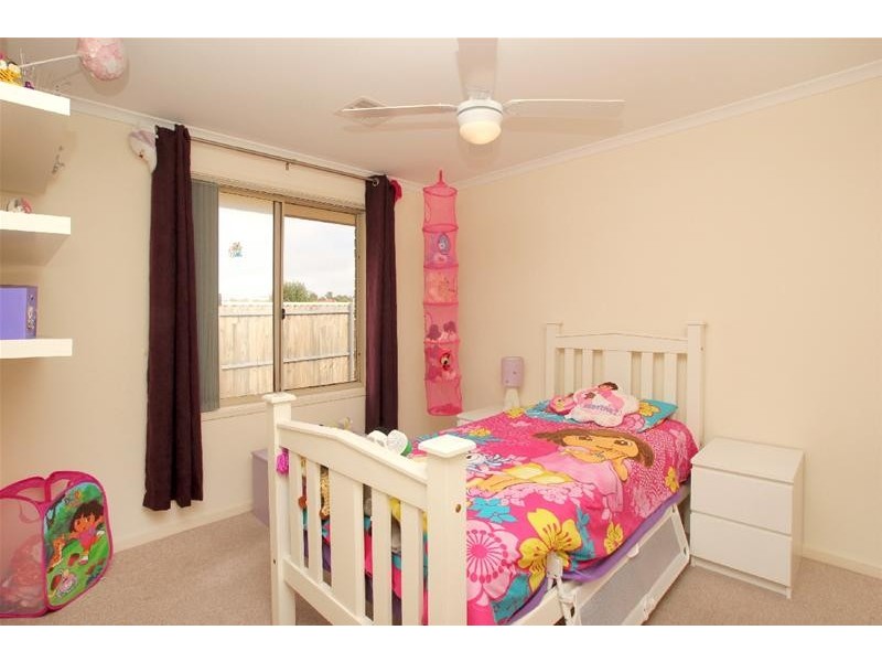 2 Fuschia Street, Huntfield Heights SA 5163