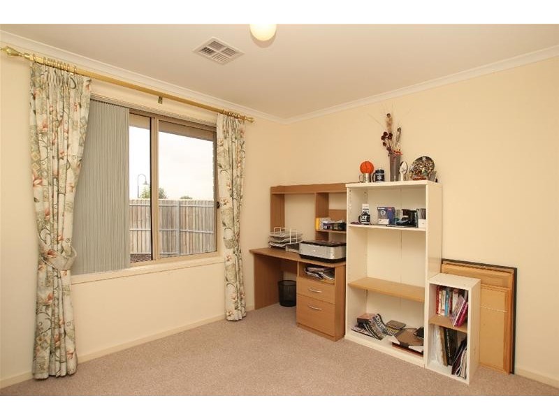 2 Fuschia Street, Huntfield Heights SA 5163