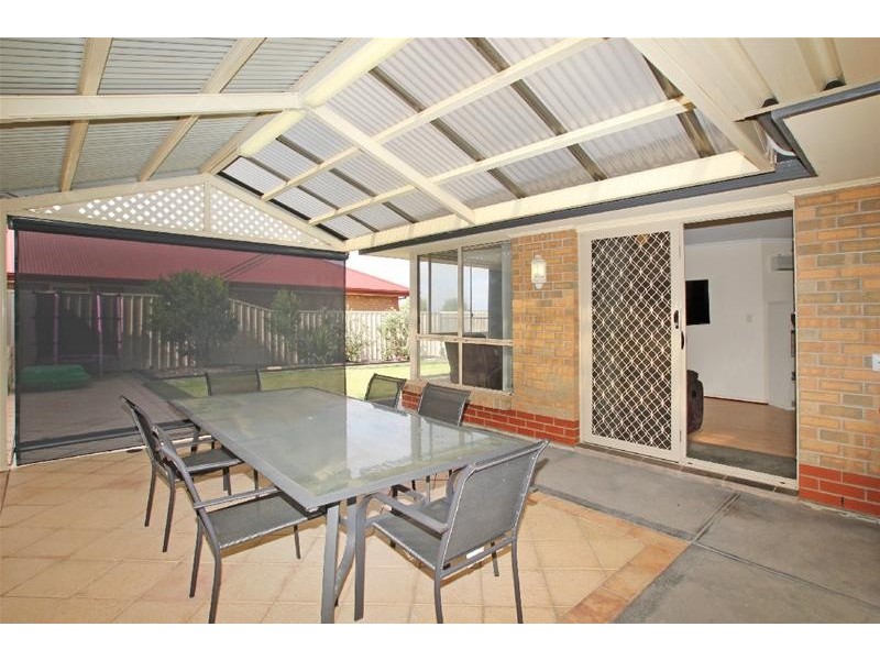 2 Fuschia Street, Huntfield Heights SA 5163