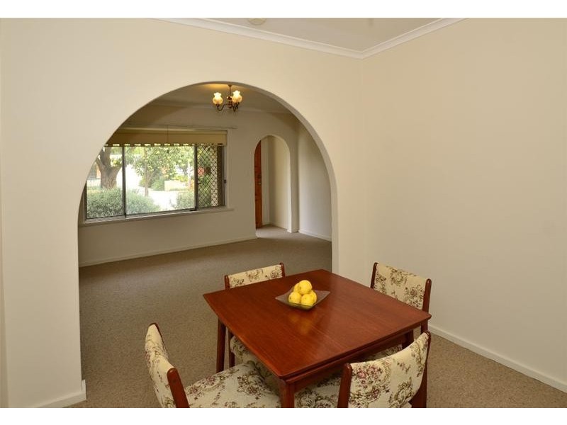 1/1 Kearnes Road, Oaklands Park SA 5046