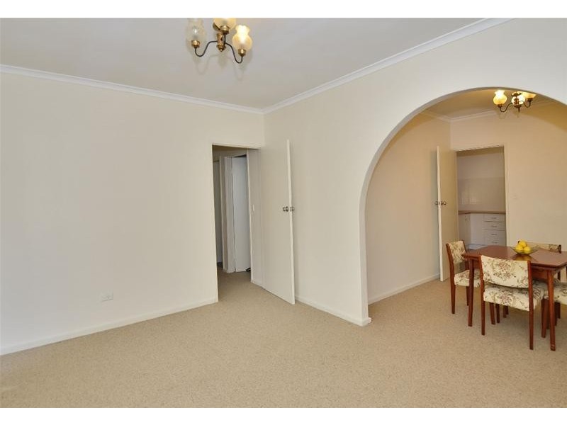 1/1 Kearnes Road, Oaklands Park SA 5046