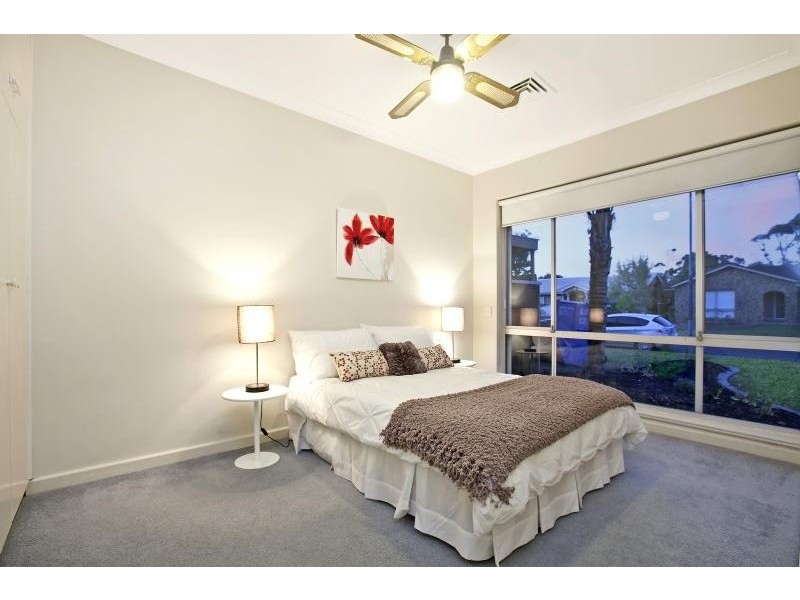 4 Chatswood Crescent, Kidman Park SA 5025