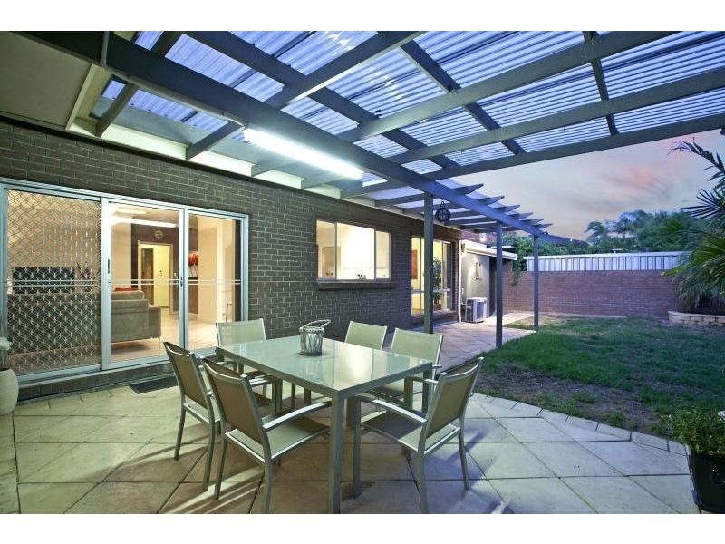 4 Chatswood Crescent, Kidman Park SA 5025