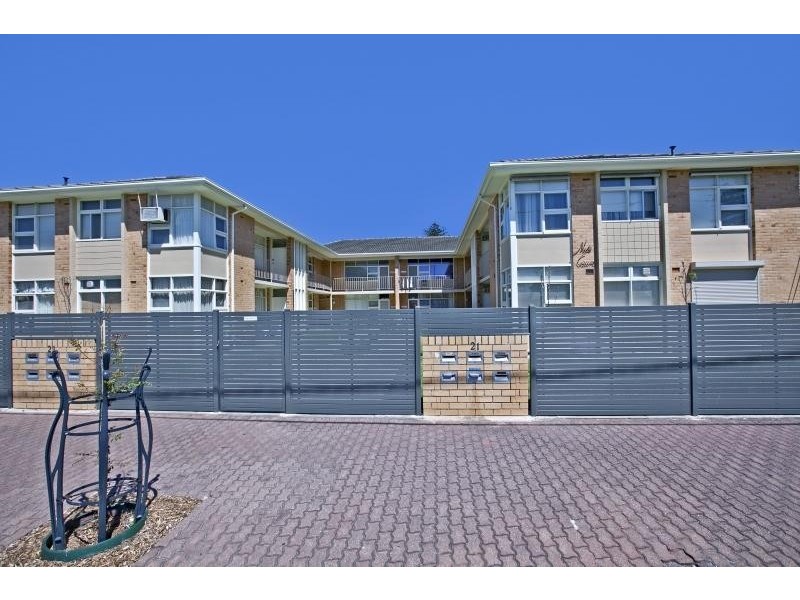 11/21 Nile Street, Glenelg SA 5045