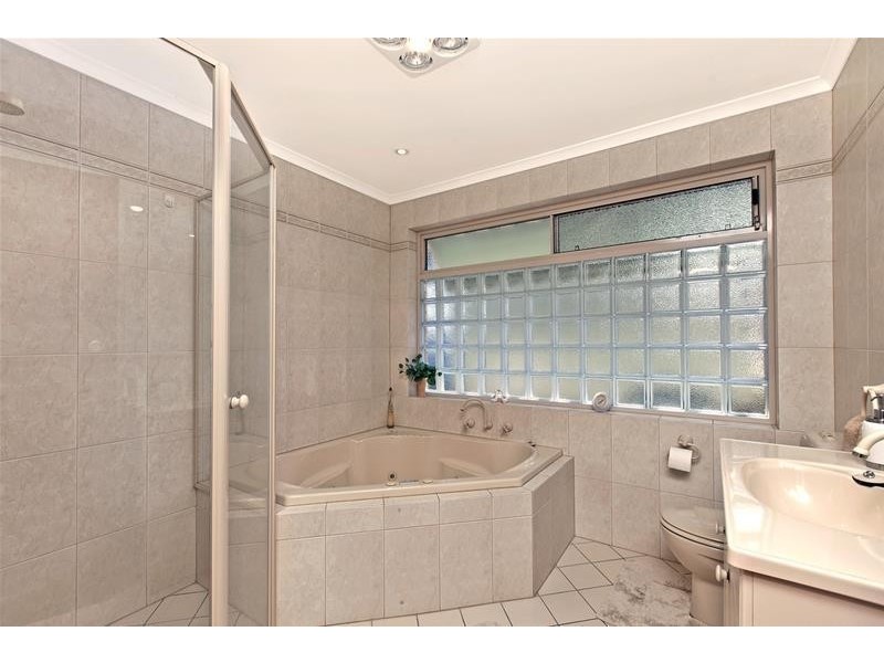 17 Perrin Street, Oaklands Park SA 5046