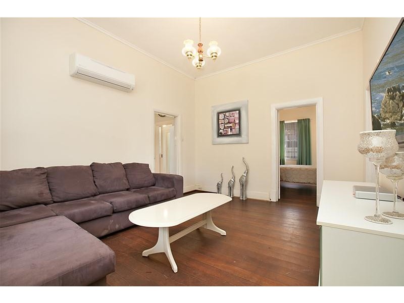 7 Holder Parade, Marino SA 5049