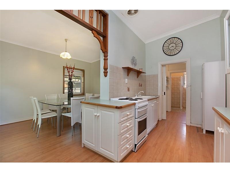 7 Holder Parade, Marino SA 5049