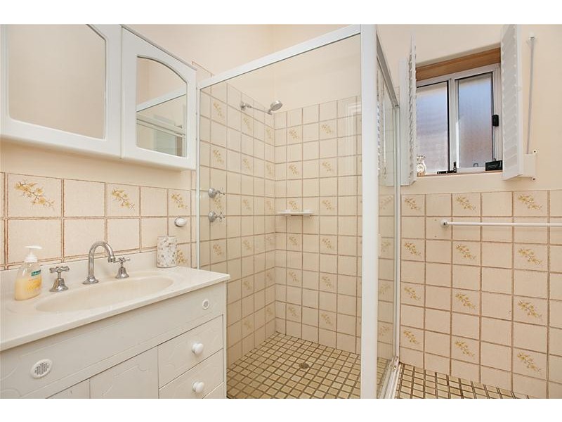 7 Holder Parade, Marino SA 5049