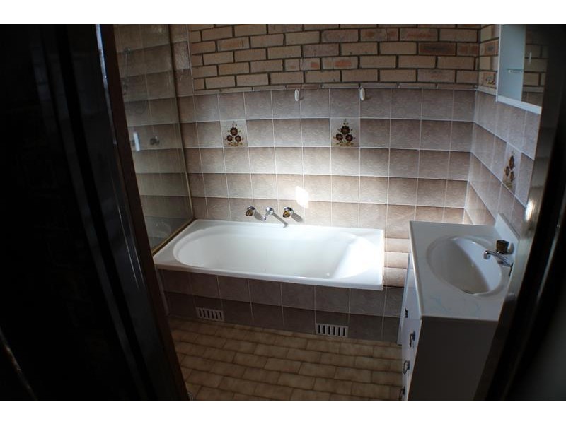 4 Poplar Street, Berridale NSW 2628