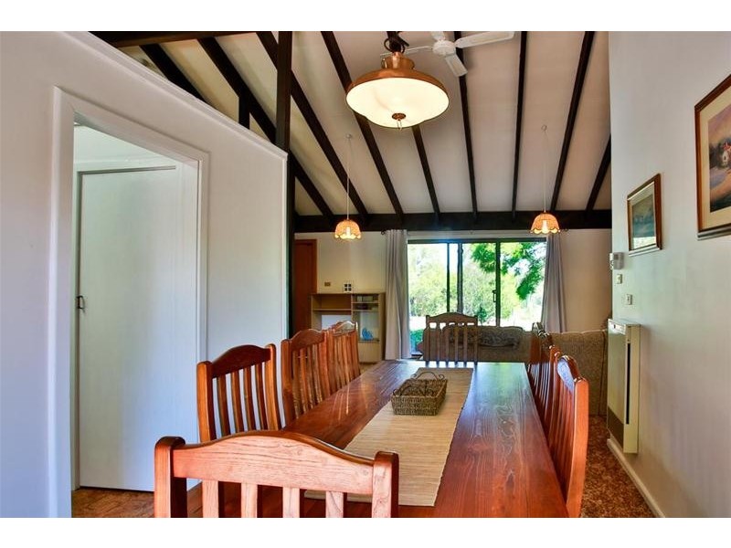 6 Lotus  Avenue, Kalkite NSW 2627