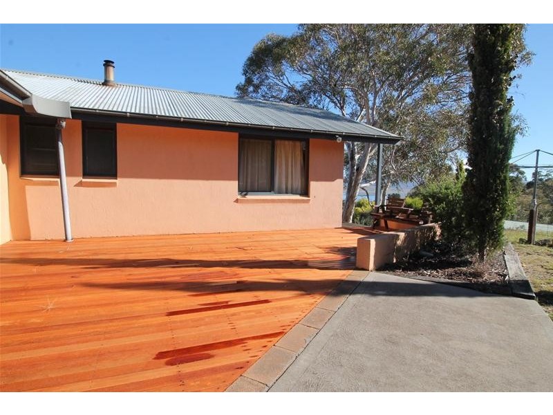 2 Kanangra Crescent, East Jindabyne NSW 2627