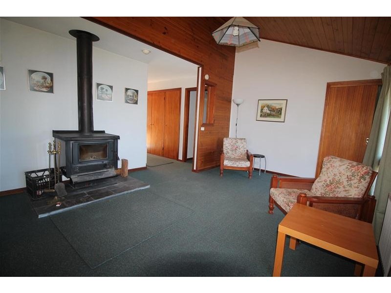 2 Kanangra Crescent, East Jindabyne NSW 2627