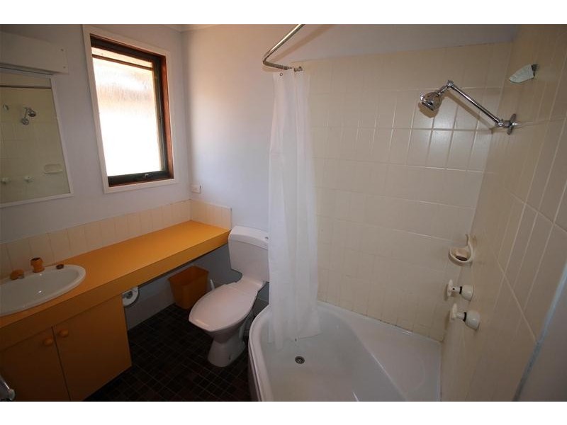 2 Kanangra Crescent, East Jindabyne NSW 2627