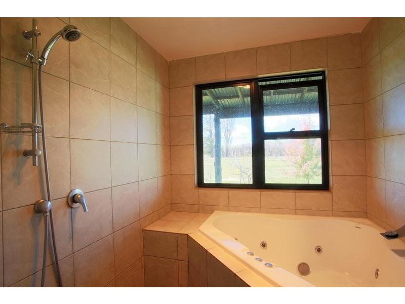 2 Southern Cross  Drive, Berridale NSW 2628