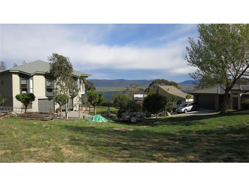 3 Tulong  Close, Jindabyne NSW 2627