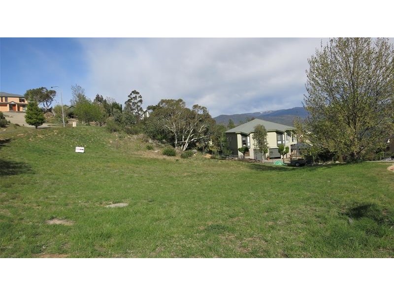 3 Tulong  Close, Jindabyne NSW 2627