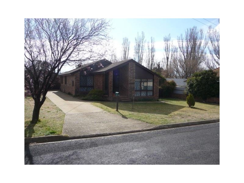 3 Poplar Street, Berridale NSW 2628
