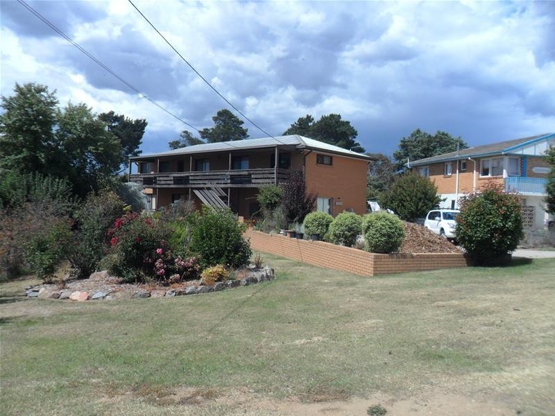 11 Gippsland Street, Jindabyne NSW 2627