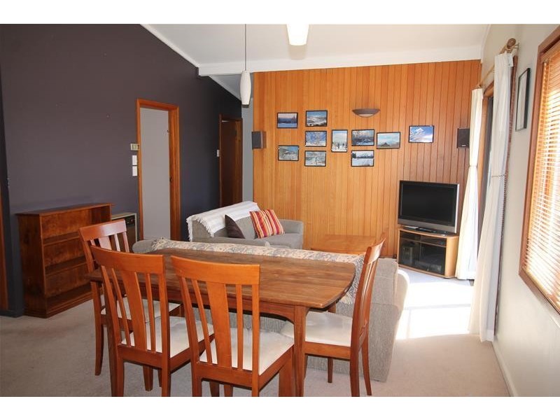 1/34 Ingebyra Street, Jindabyne NSW 2627