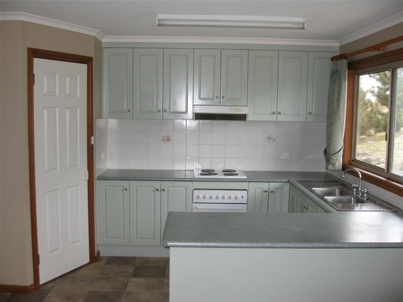 14 Lakewood Drive, Jindabyne NSW 2627