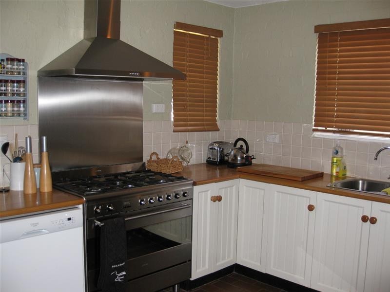 3 Banksia Avenue, Kalkite NSW 2627