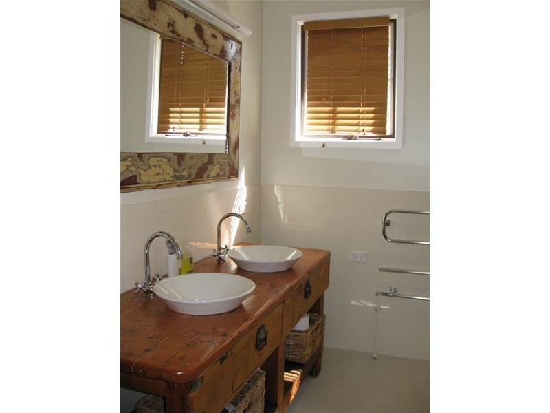 3 Banksia Avenue, Kalkite NSW 2627