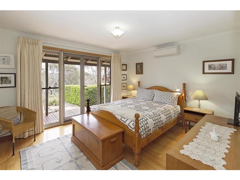 75 Old School Road, Jindabyne NSW 2627