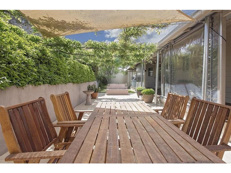 75 Old School Road, Jindabyne NSW 2627