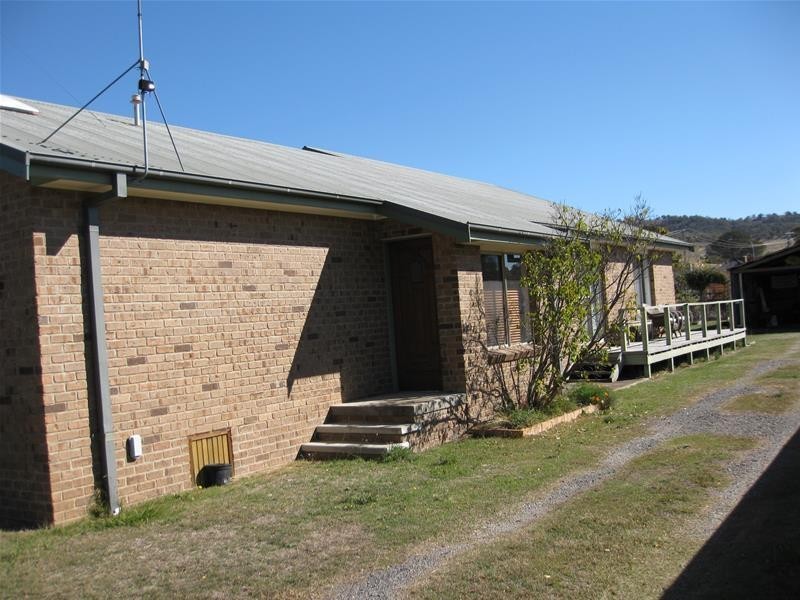 14 Bent Street, Berridale NSW 2628