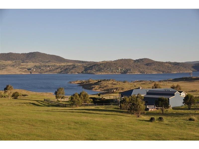 3 Hatchery Bay Road, Jindabyne NSW 2627