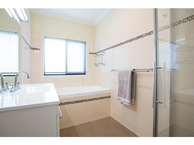 19 Geehi Circuit, Jindabyne NSW 2627