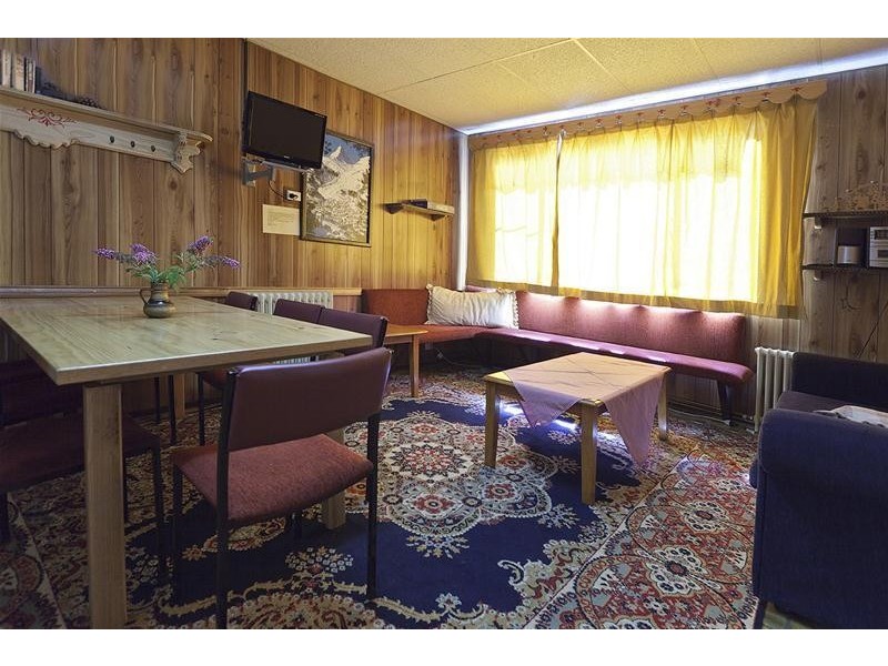 8 Camira Avenue, East Jindabyne NSW 2627