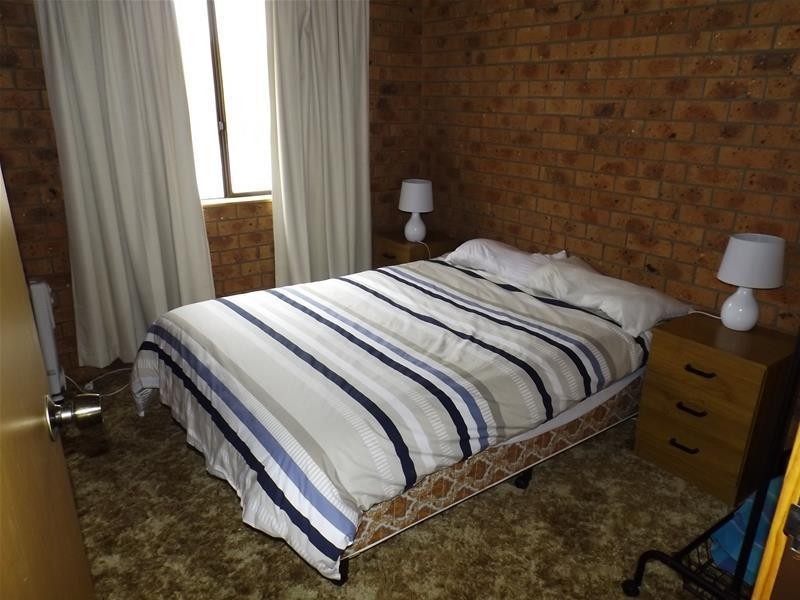 2/21 Magnolia Avenue, Kalkite NSW 2627