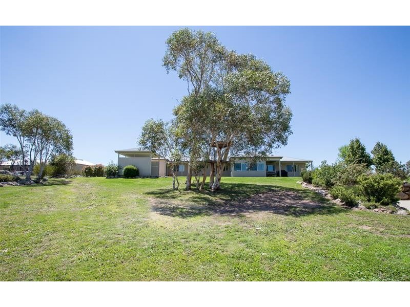 18 Geehi Circuit, Jindabyne NSW 2627