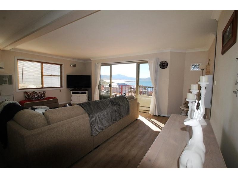 2/8 Adams Avenue, Jindabyne NSW 2627