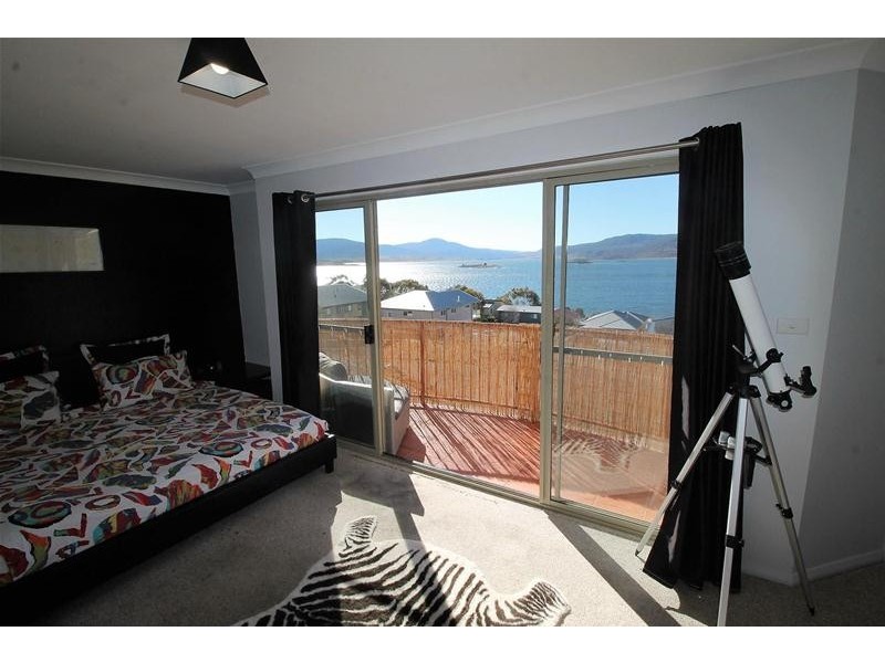 2/8 Adams Avenue, Jindabyne NSW 2627