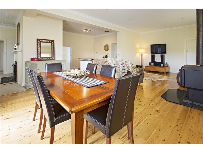 7707 Snowy River Way, Jindabyne NSW 2627