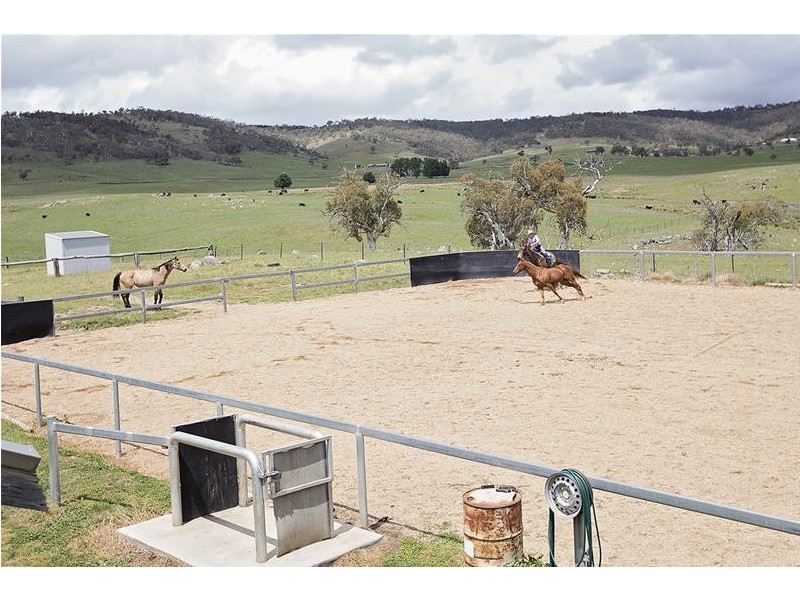 7707 Snowy River Way, Jindabyne NSW 2627