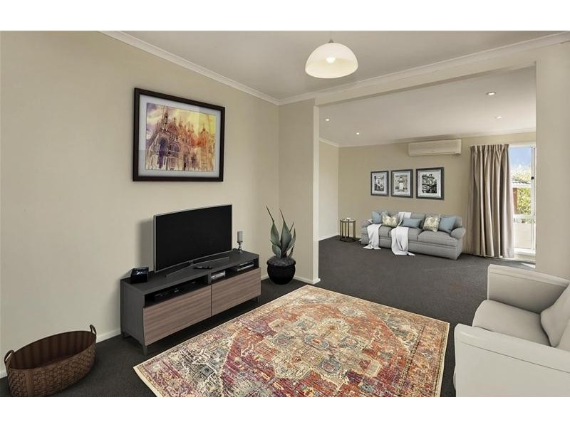 16 Gippsland Street, Jindabyne NSW 2627