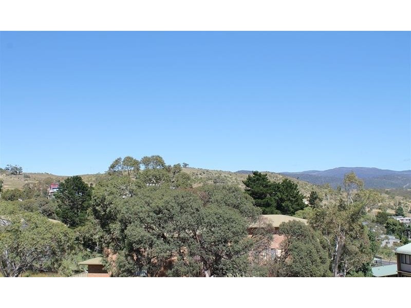 2/6 Kirwan Close, Jindabyne NSW 2627