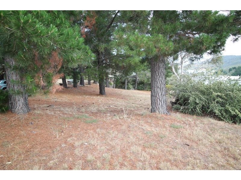 5 Jerrara Drive, East Jindabyne NSW 2627