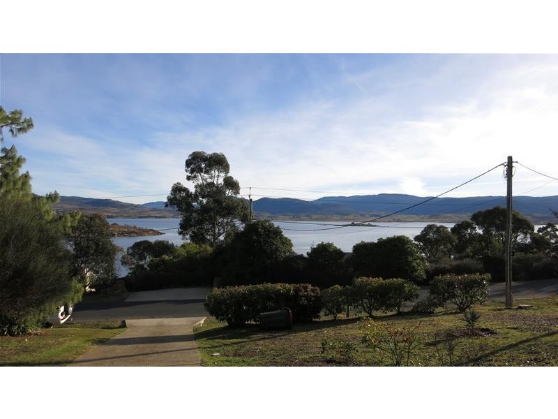 23 Jerrara Drive, East Jindabyne NSW 2627