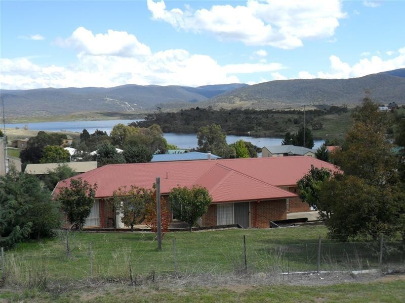 7 Magnolia Avenue, Kalkite NSW 2627