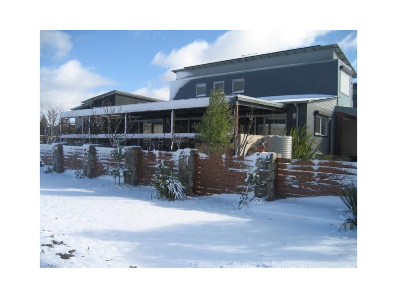 1/105A Gippsland  Street, Jindabyne NSW 2627